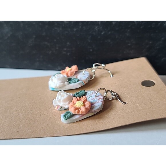 Polymer Clay Floral Dangling Earrings New - Picture 7 of 10